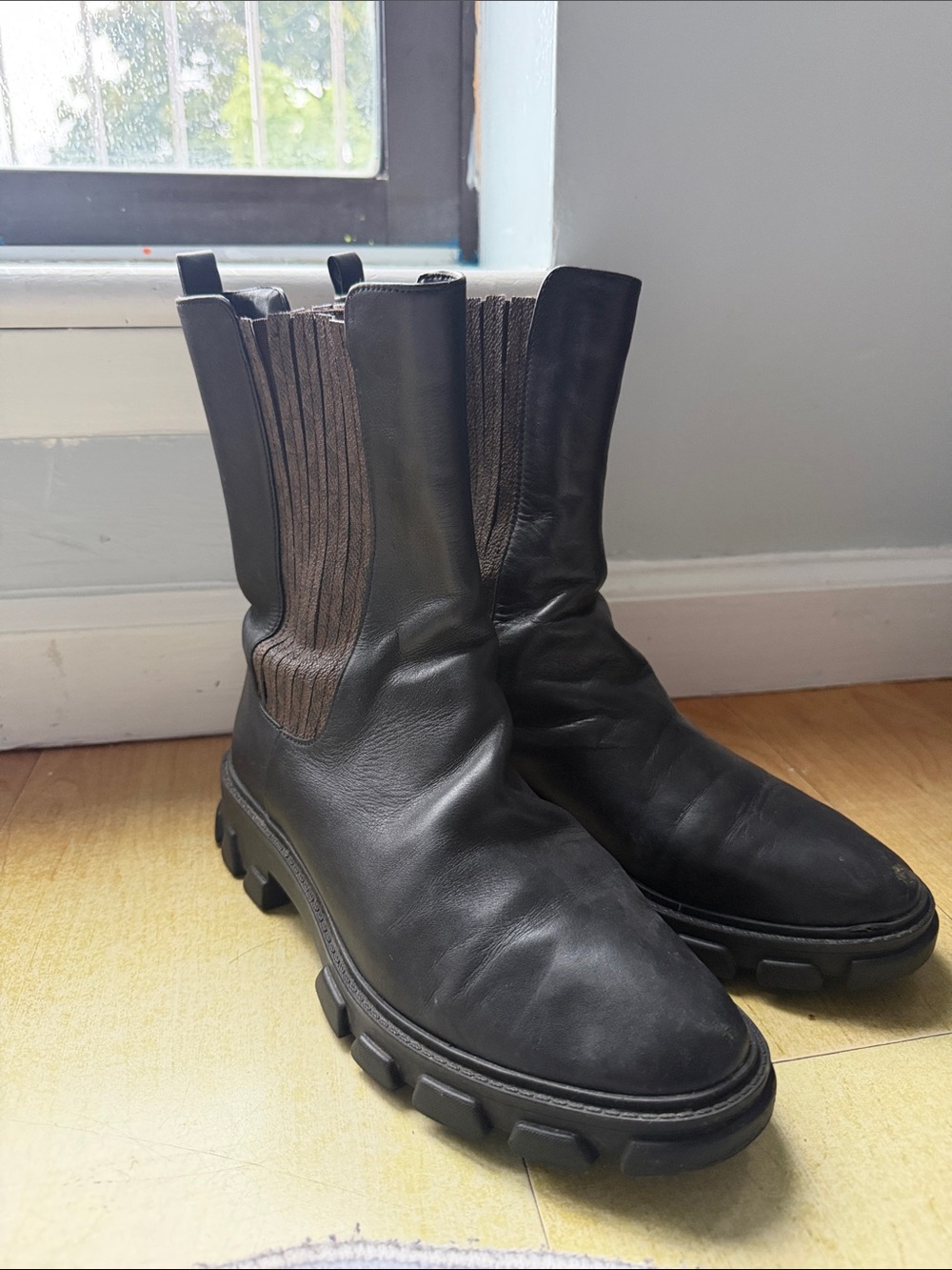 Women’s Michael Kors Black Leather Chelsea Boots with Brown Elastic Panels